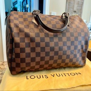 Louis vuitton speedy 30 in excellent condition